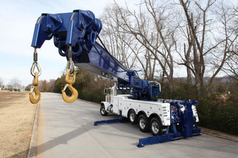 white and blue century 1075s rotator boom extended